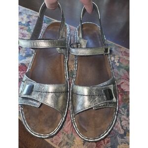 Naot Papaya Metallic Platinum Gold Leather Comfort Sandals Women's 42 EU 11 US